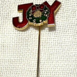 Share  'Joy' Christmas Enemal Hat Pin / pin by Cenennia